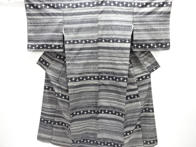 JAPANESE KIMONO / ANTIQUE HORIZONTAL-STRIPED KASURI-PATTERNED TSUMUGI 